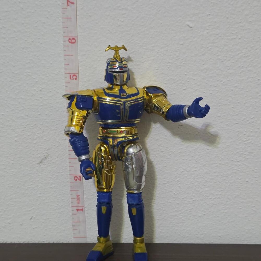 beetleborgsGold and blue robot action figure with silver accents #beetleborgs #a